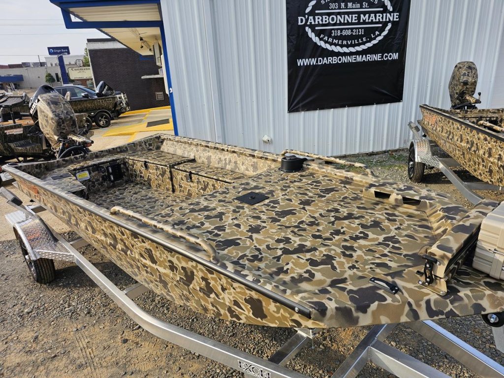 Boat sales, parts and service at D'Arbonne Marine in Farmerville, LA.