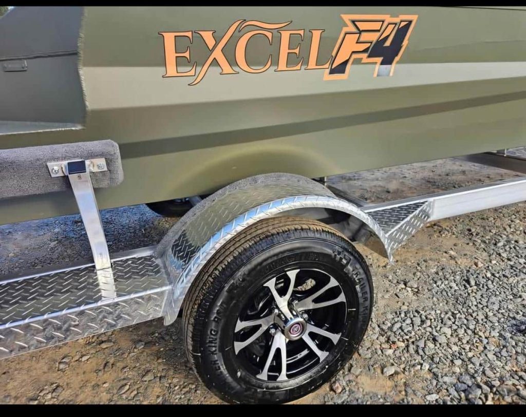 Boat sales, parts and service at D'Arbonne Marine in Farmerville, LA.